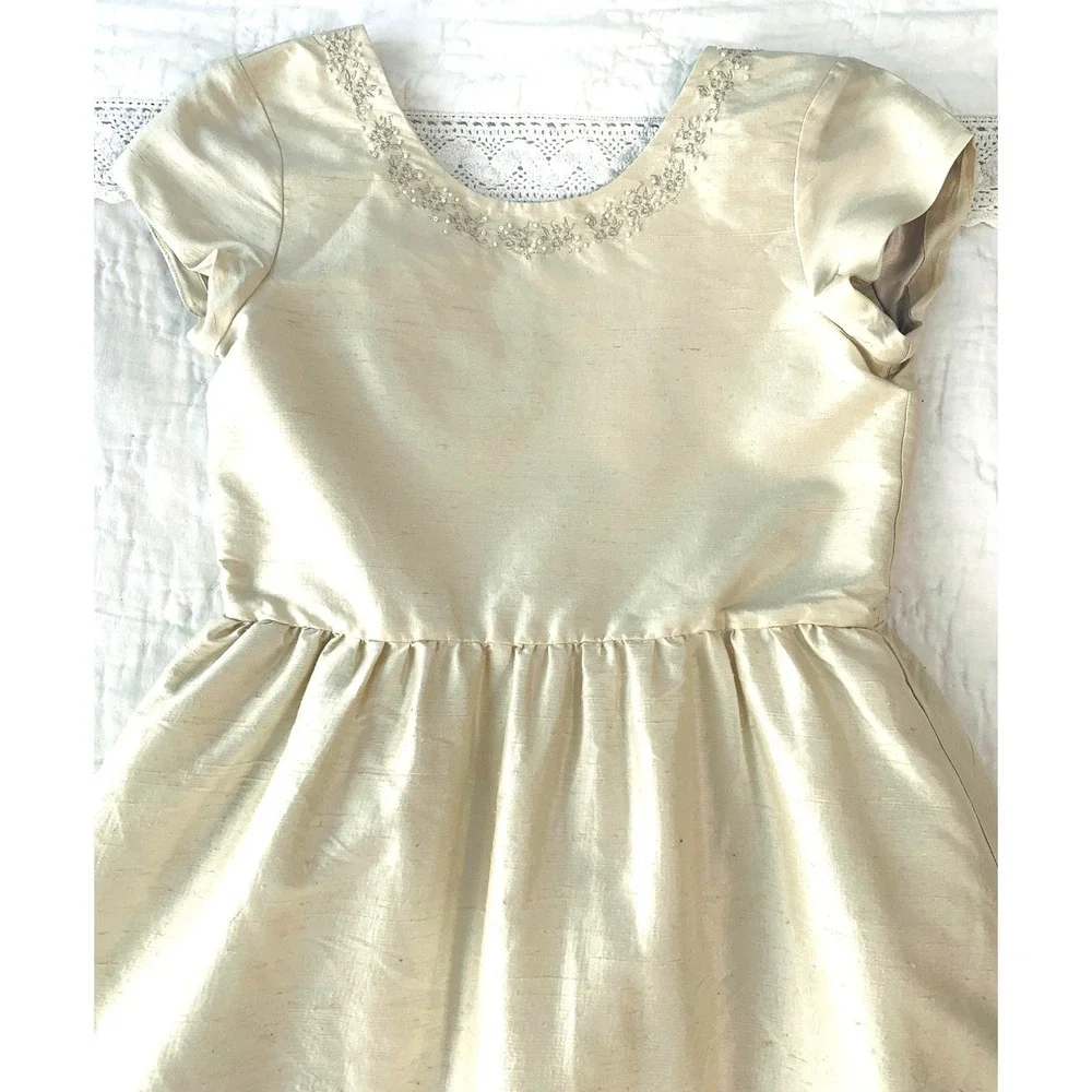 Ivory Duponi Silk Girls Formal Dress 10 Flower Girl Scalloped Cinderella Hem